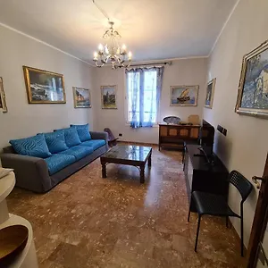 Finestra Su Appartamento