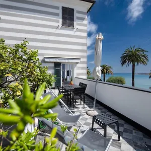 Casa Garibalda - Seafronf Appartamento